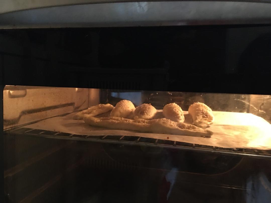 不用发面，简单易做，酥脆可口的空心糖烧饼