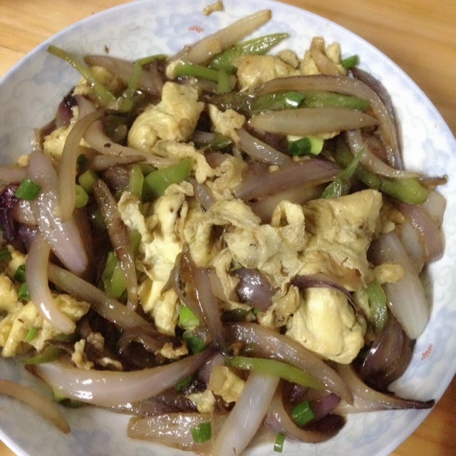 洋葱炒鸡蛋