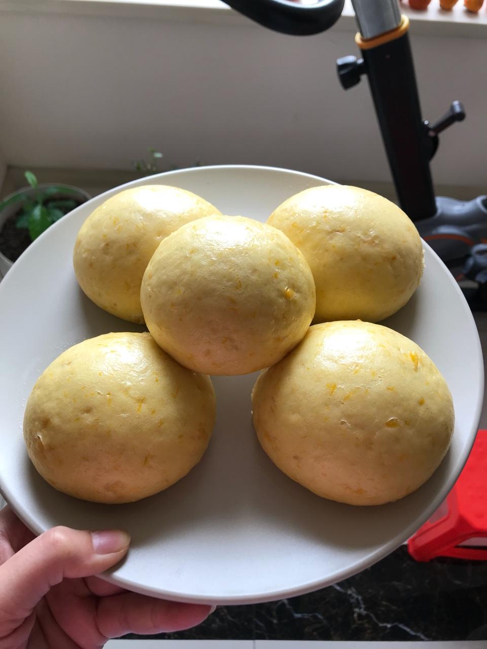 新手也可以--详解如何做出人见人爱、金黄的南瓜馒头