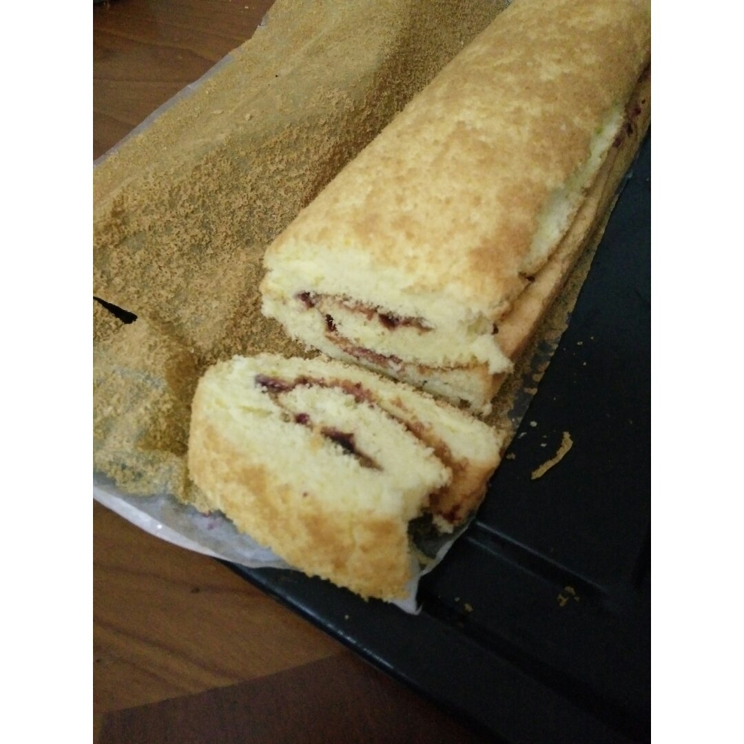 戚风蛋糕卷（家用30L烤箱自带烤盘之3蛋卷卷）