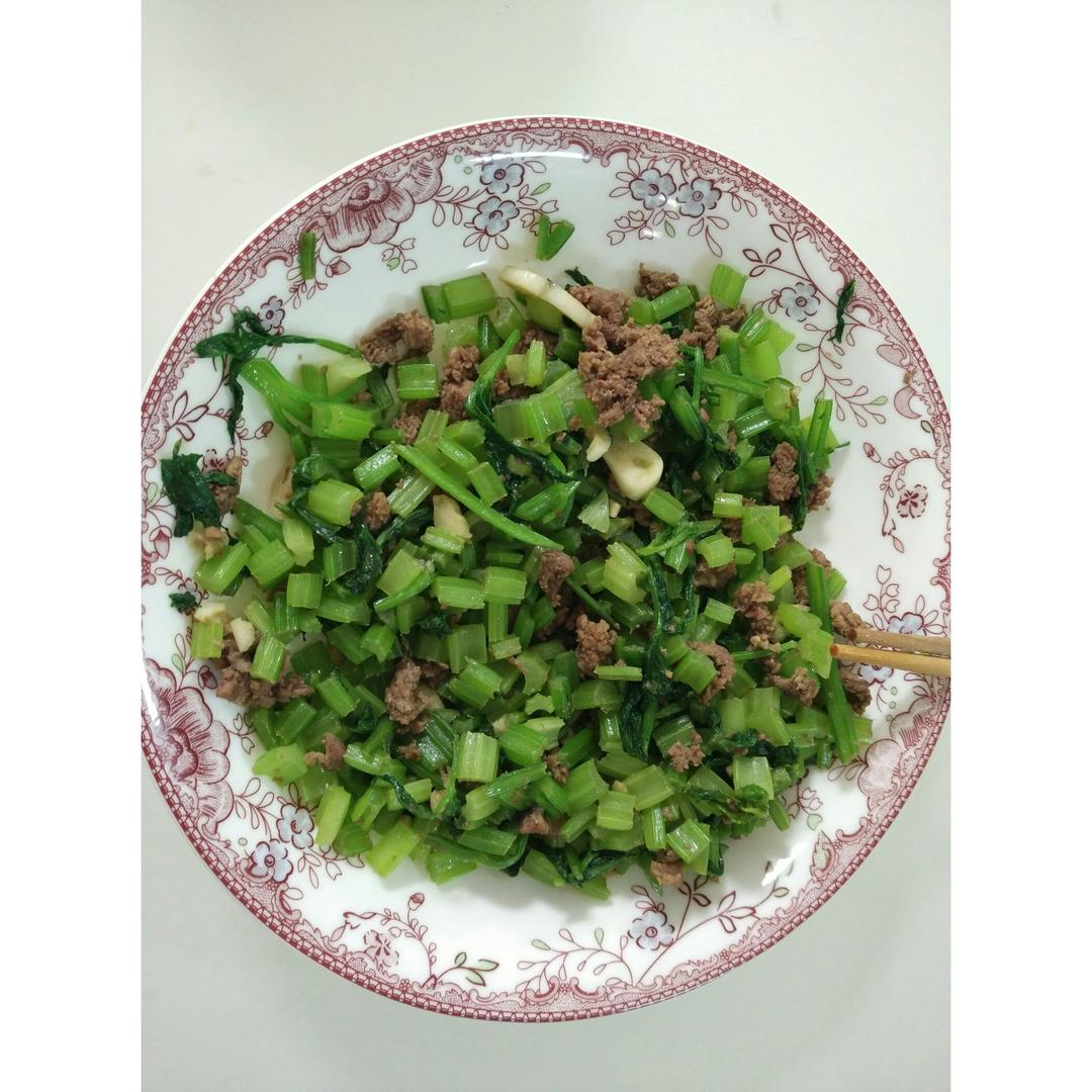 芹菜牛肉末「下饭神器」