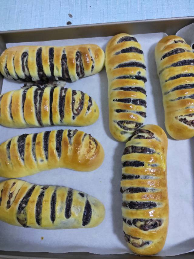 豆沙面包卷