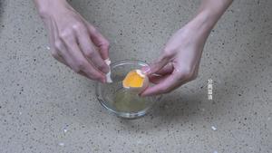 广式蛋黄月饼（75克、50克、各种规格都有）的做法 步骤57