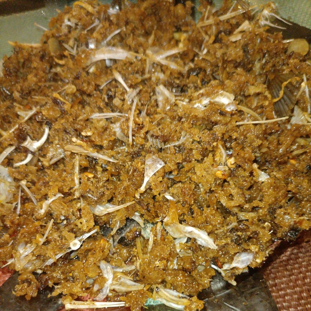 奶白鲫鱼汤！和可以吃刺的香酥鱼渣！