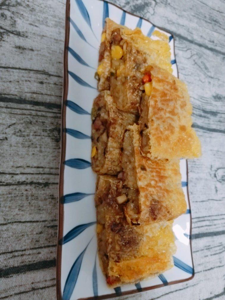 豆腐皮糯米卷-豆皮拿来卷饭吃，喷香软糯巨馋人！