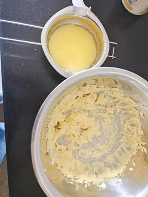 冷冻淡奶油制成的老式奶油的做法 步骤1