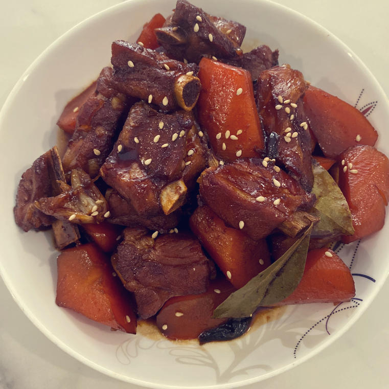 最简单最好吃的红烧排骨