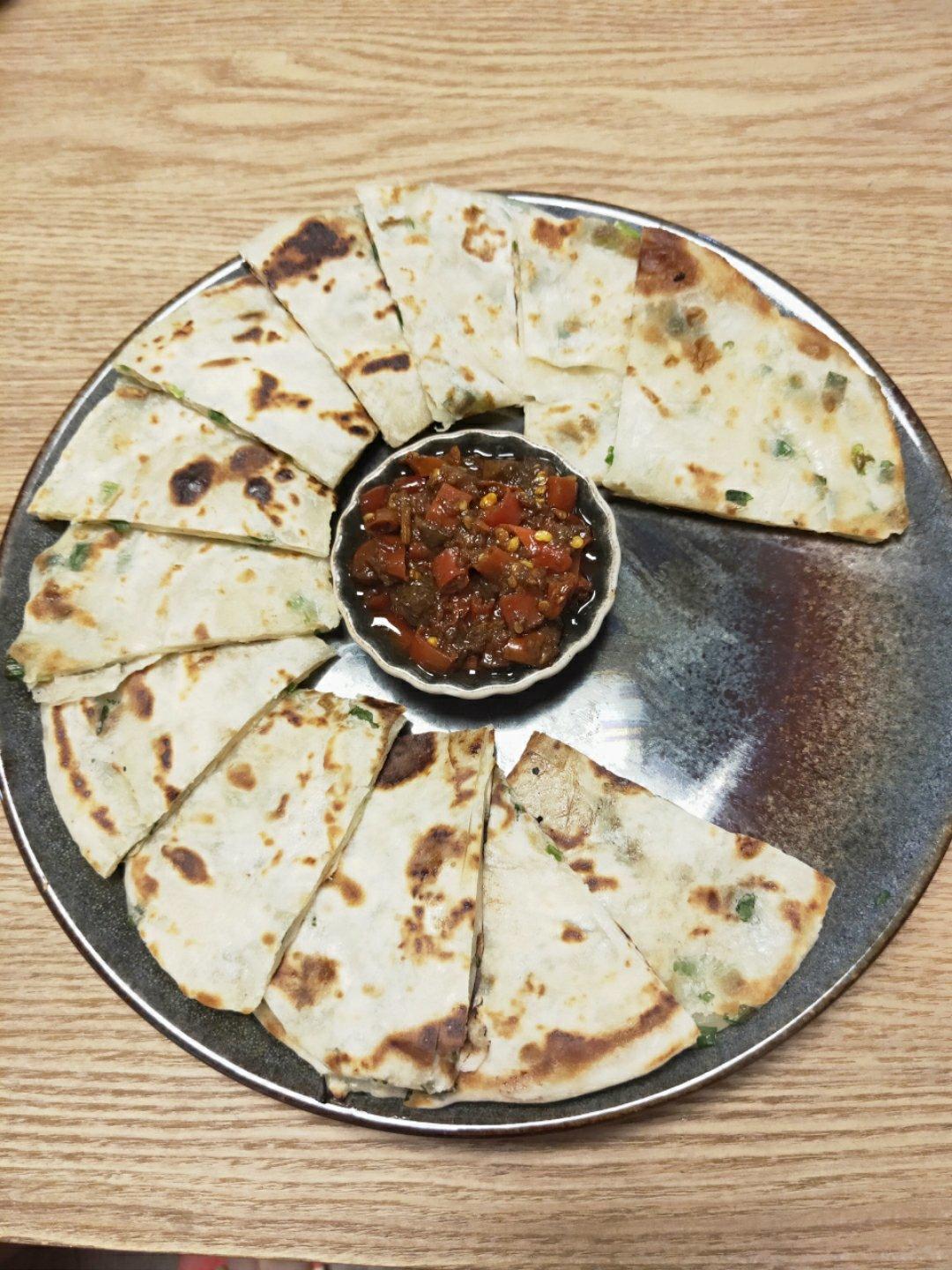 烫面葱油饼