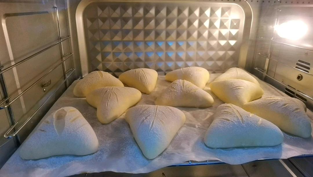 五星推荐蔓越莓乳酪软欧包