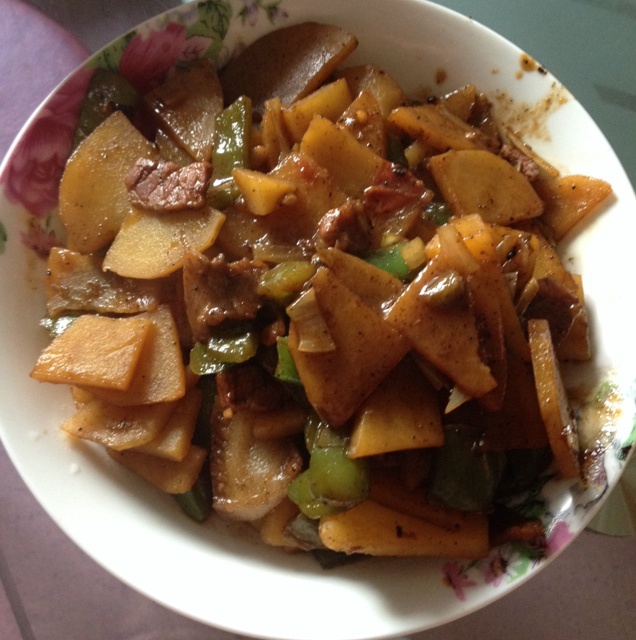 土豆青椒炒肉片