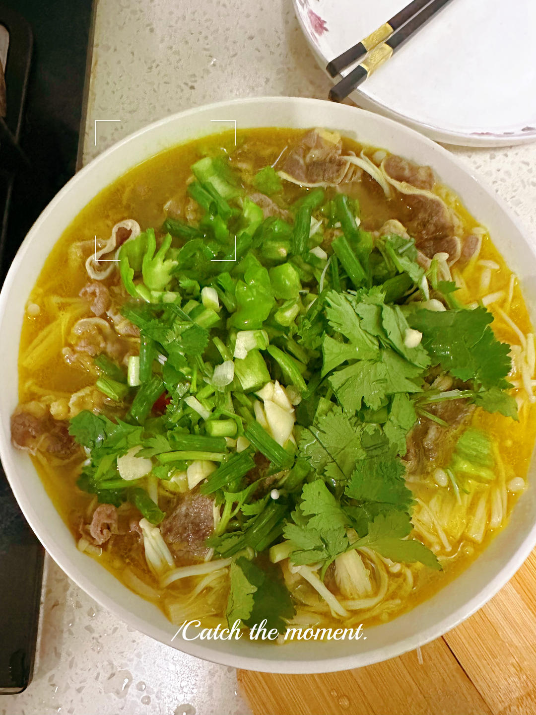 超下饭的酸汤肥牛，做法超级简单～