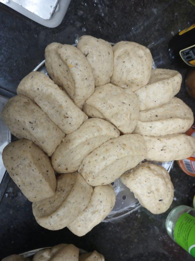 五谷杂粮黑馒头