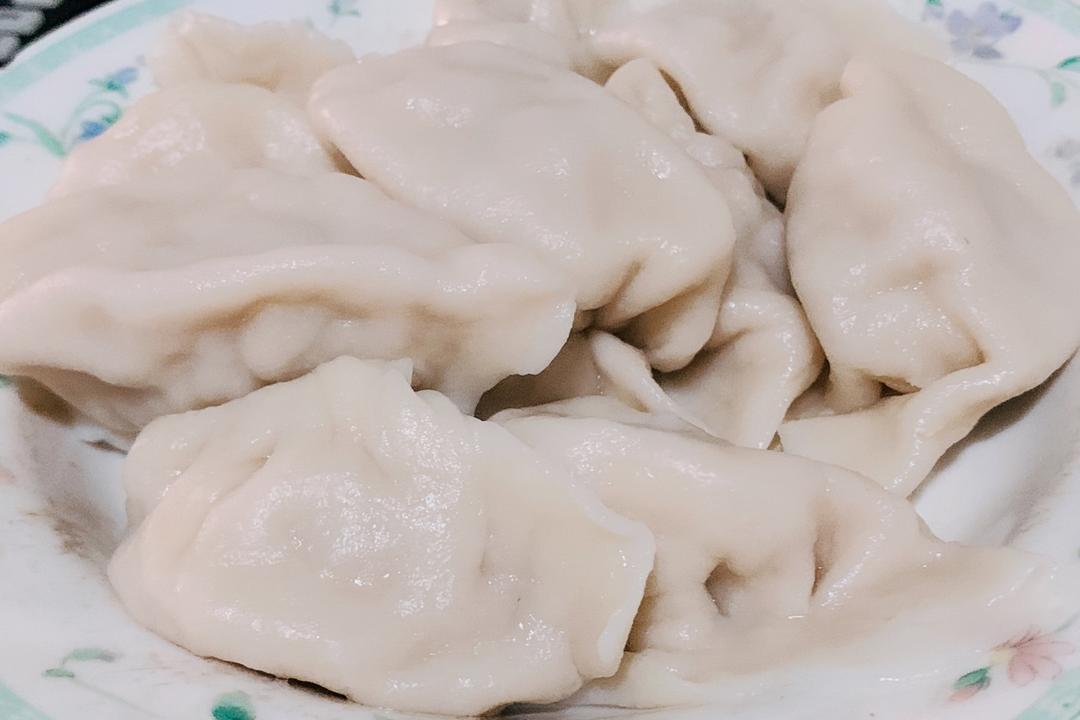 手工揉面三分钟，又韧又薄又好包的饺子皮