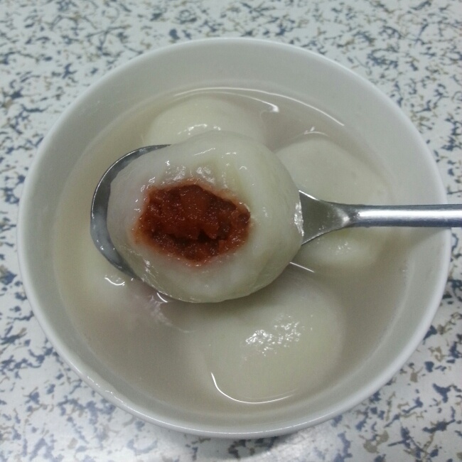 胖小茜做的山楂汤圆