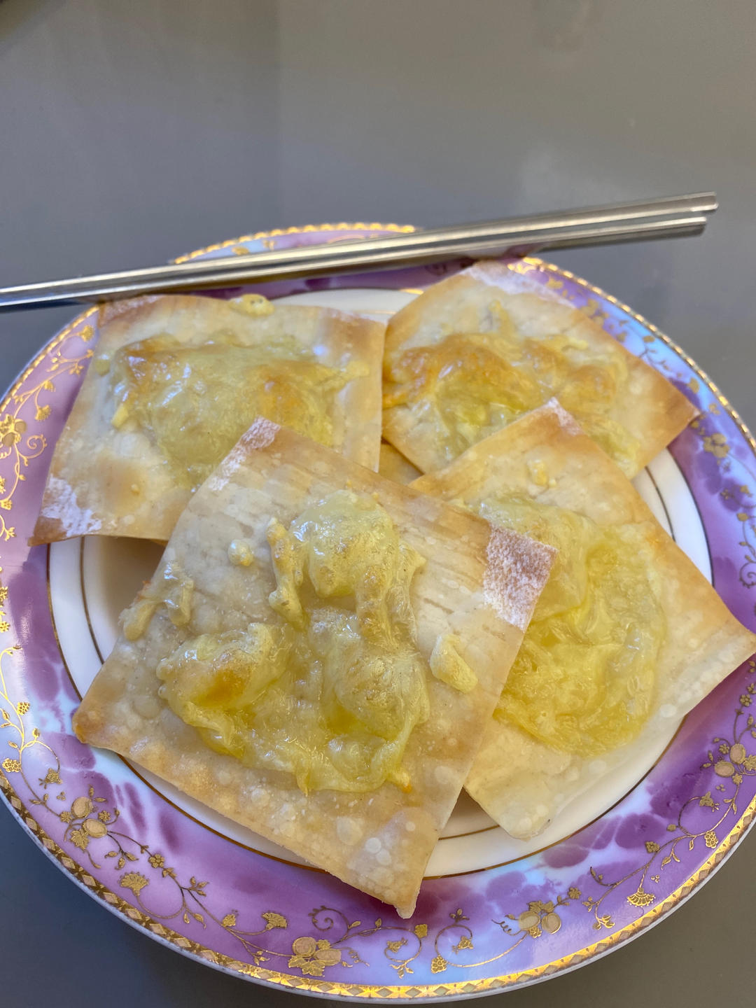 馄饨皮化身追剧小零嘴