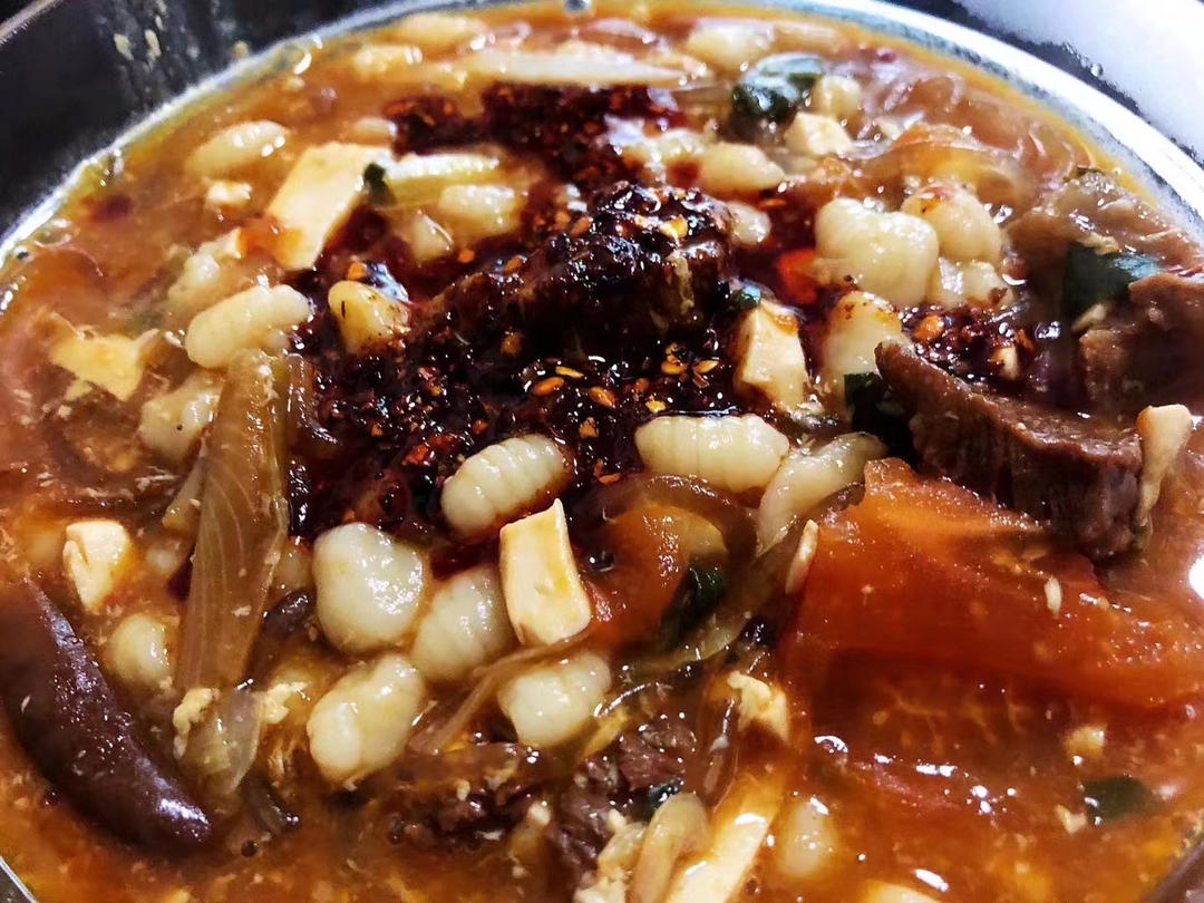 牛肉烩麻食