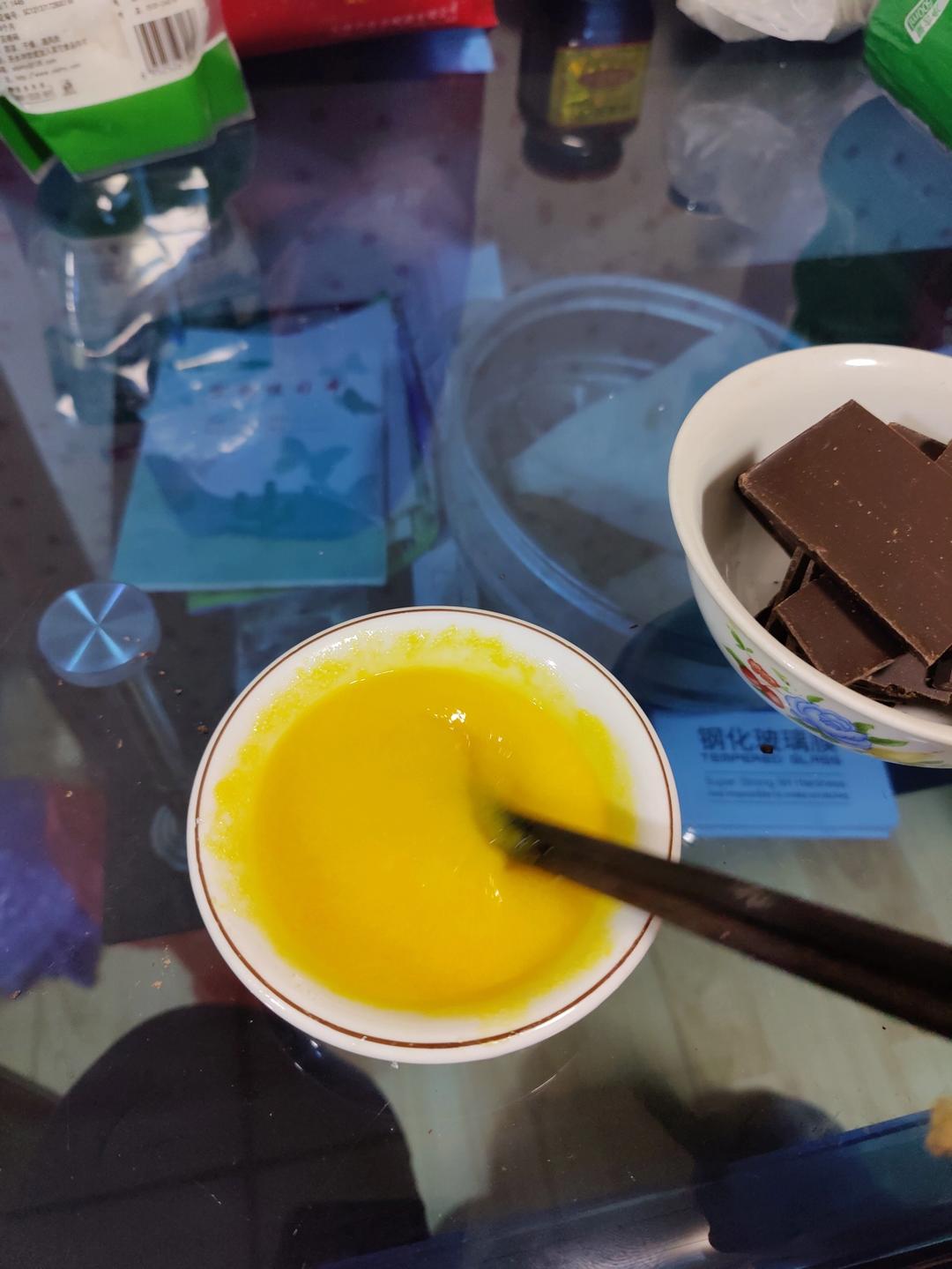 生酮饮食 无糖好利来冰山熔岩（简单又吃不胖的减肥巧克力蛋糕）