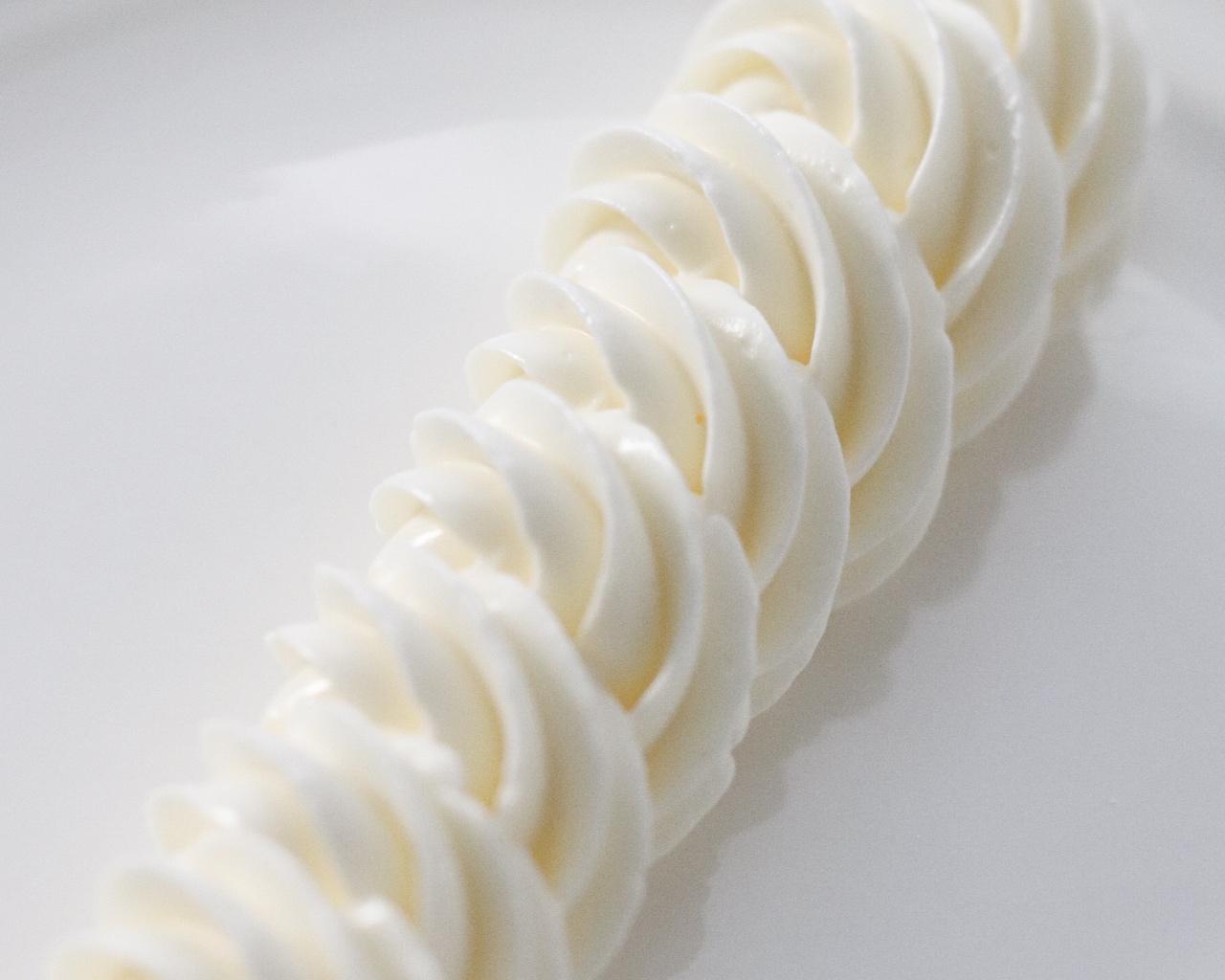 简易奶油霜（可用于蛋糕手绘或写字）的做法