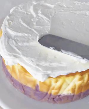 奶呼呼三重口感超好吃的芋泥巴斯克芝士蛋糕 简单易做的做法 步骤8