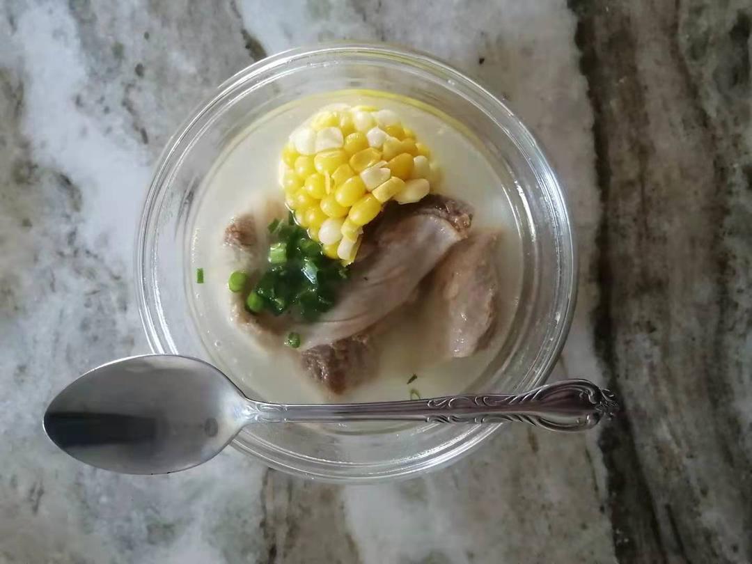 好喝到哭的玉米排骨汤