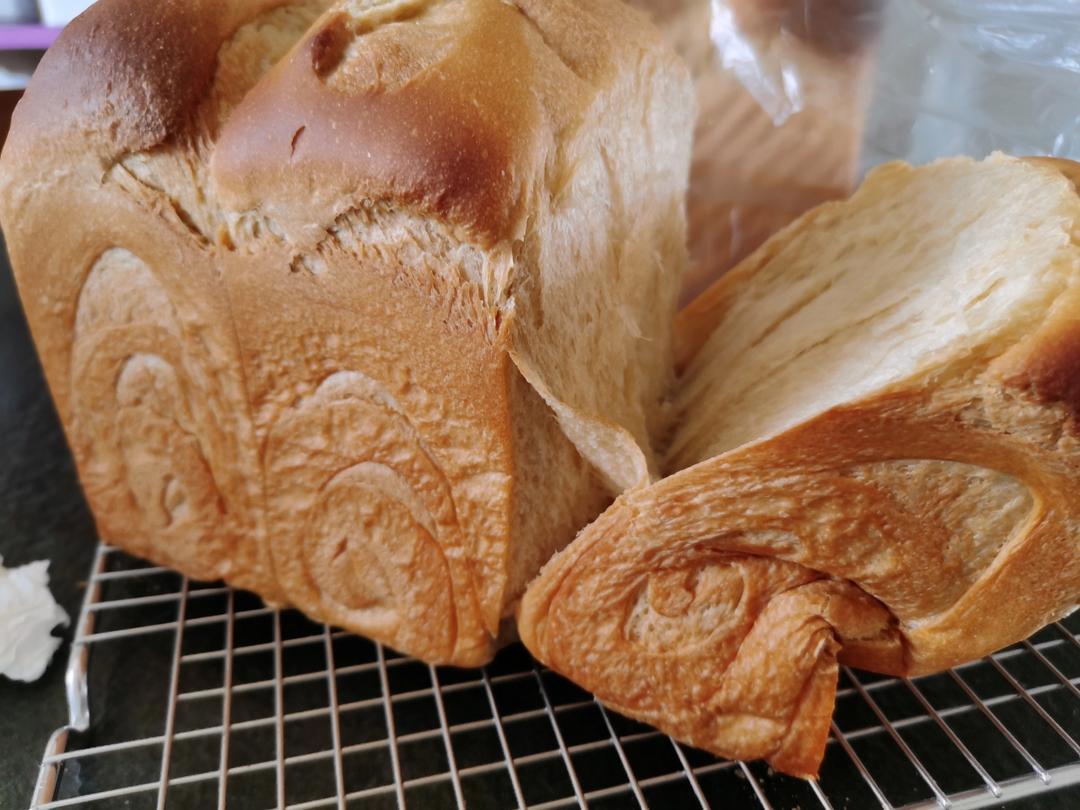 好吃上头，超醇咖啡吐司