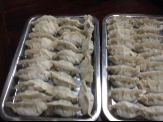 包饺子
