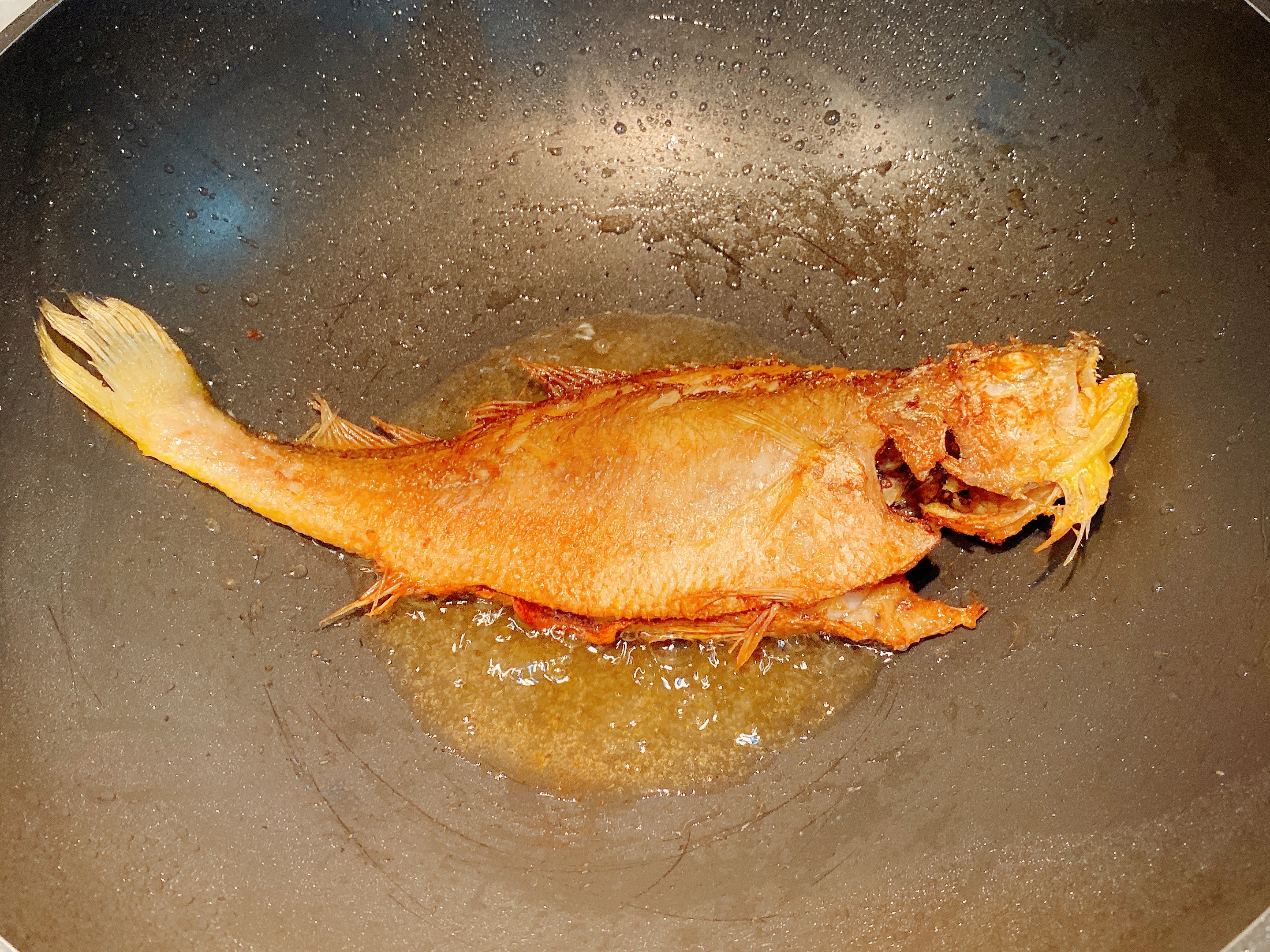 红烧小黄鱼（鱼不碎）的做法 步骤5