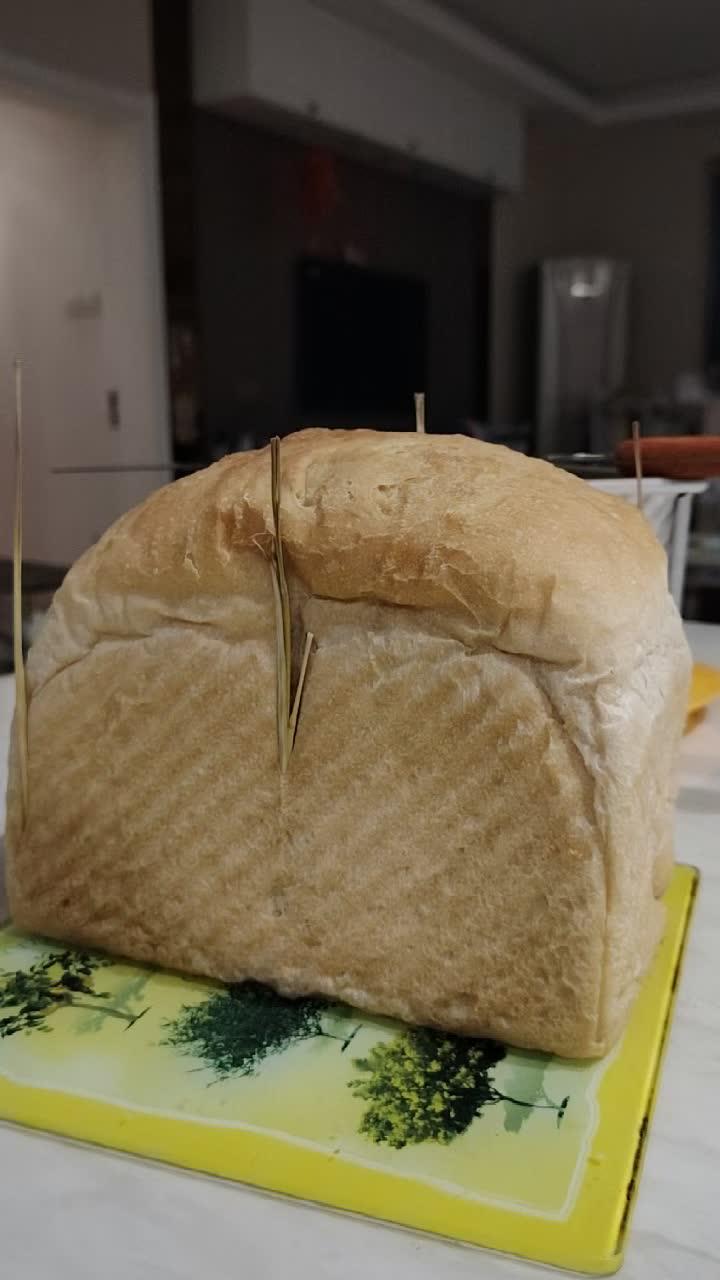 别催了，香茅吐司来了！100%液体含量，口感糯叽叽！