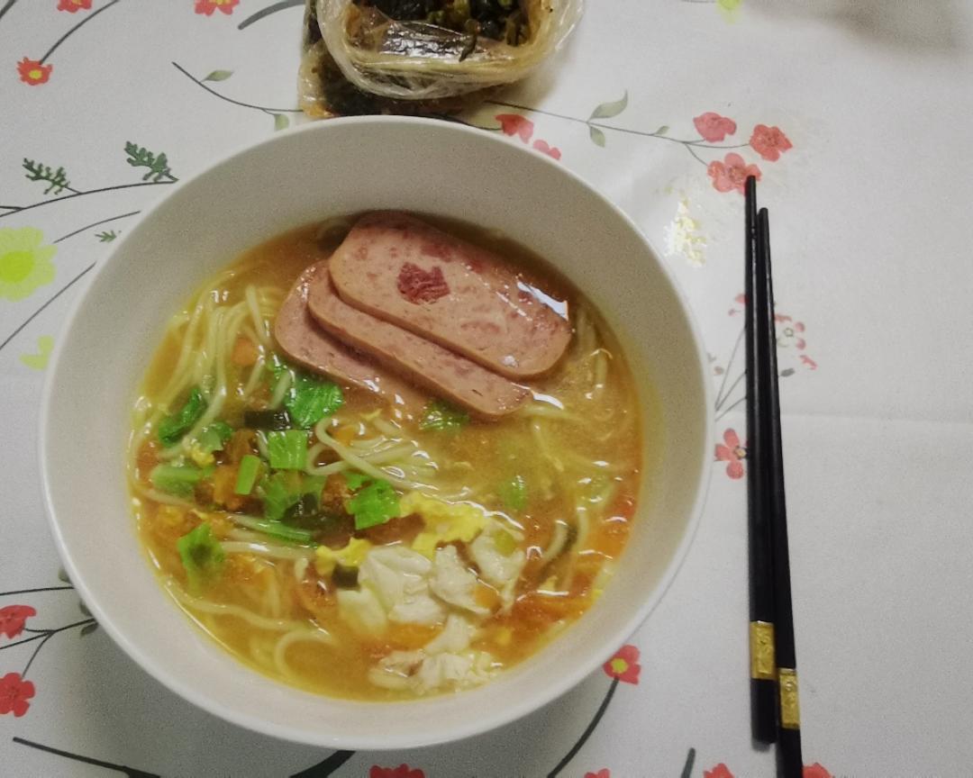 【大约么差不多系列】极快早餐番茄营养汤面