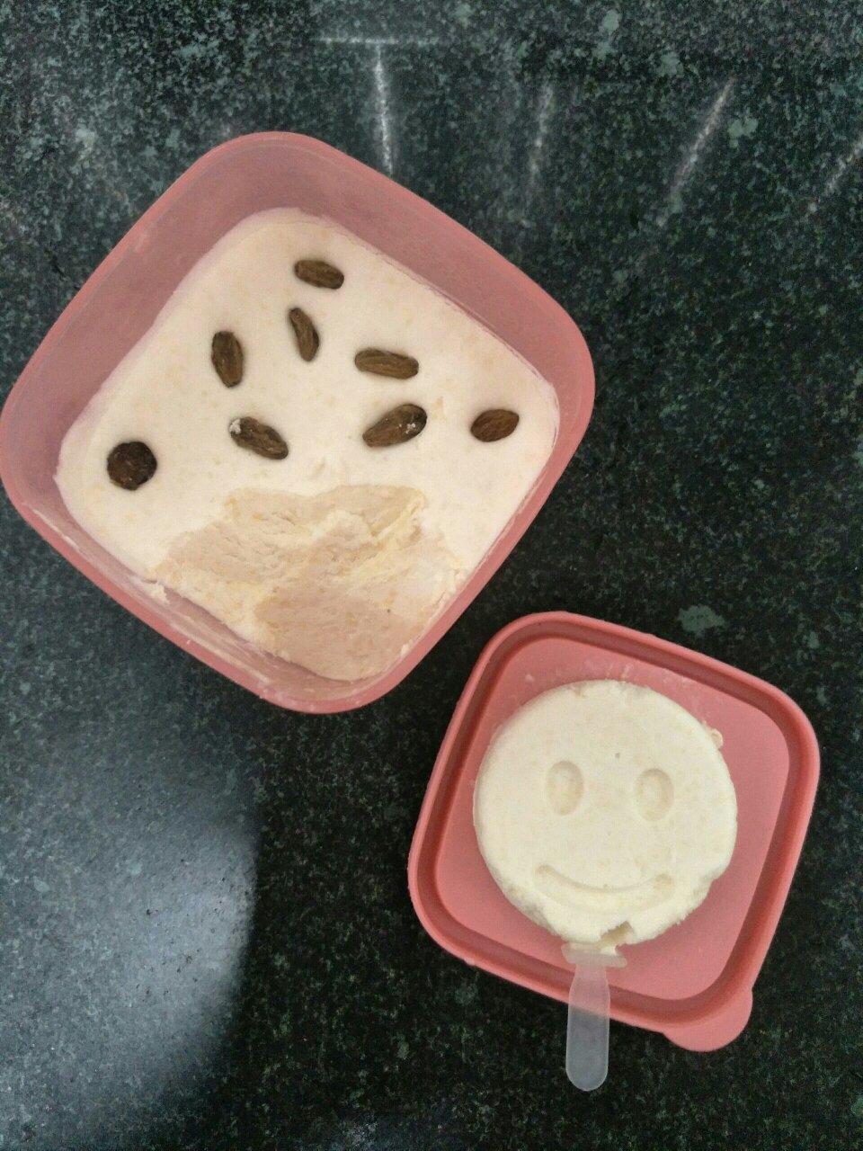无冰渣冰淇淋雪糕
