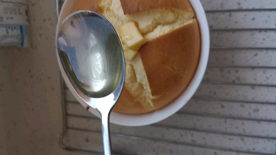 2个鸡蛋✨做松软的黄油舒芙蕾🥞想翻车都难