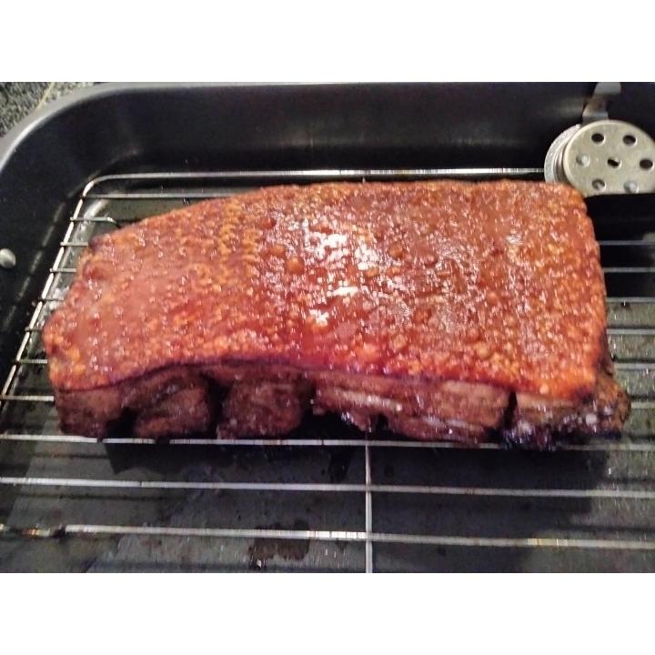【脆皮五花肉】