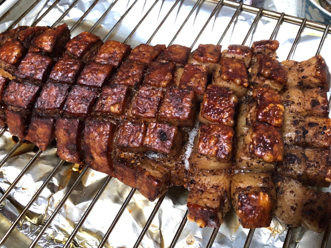 挪威邻居亲授-脆皮烤肉 烤猪五花肉（Ribbe)