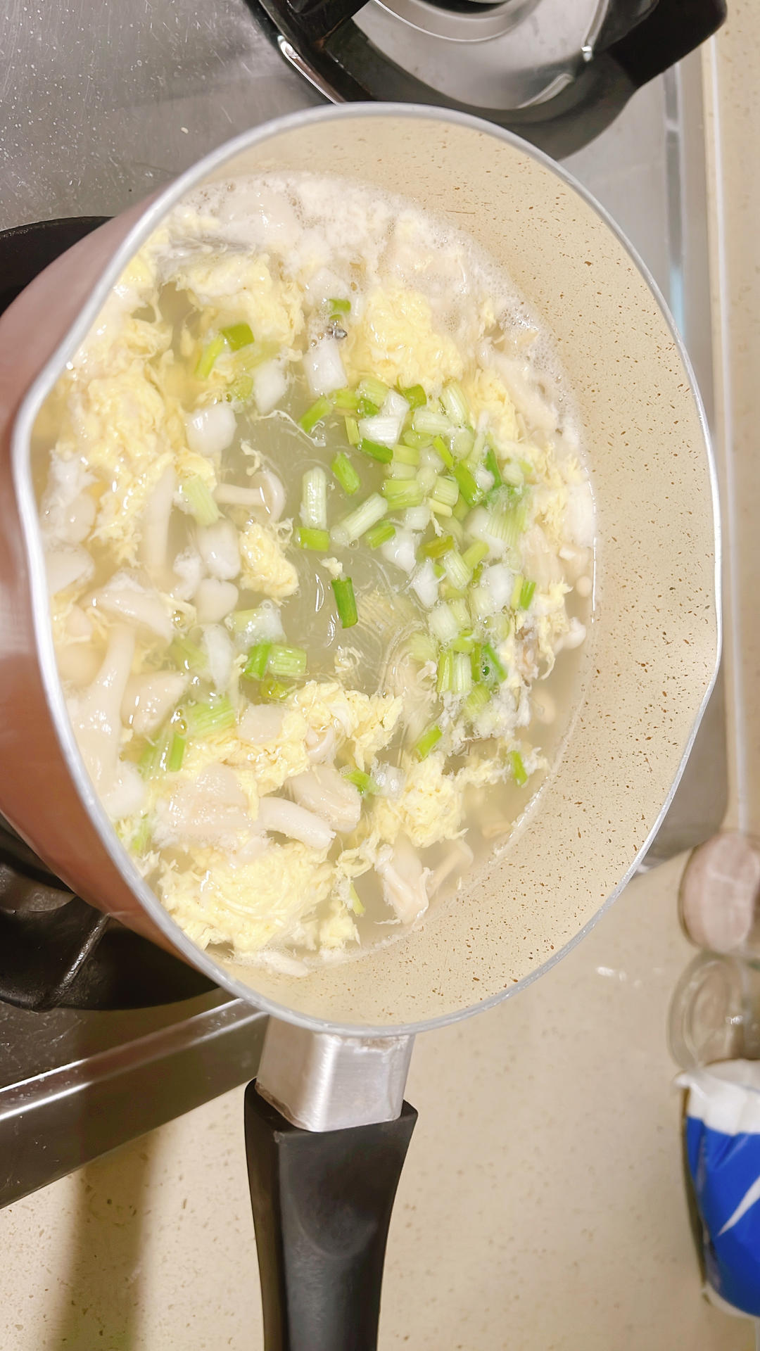 鲜味蛤蜊汤