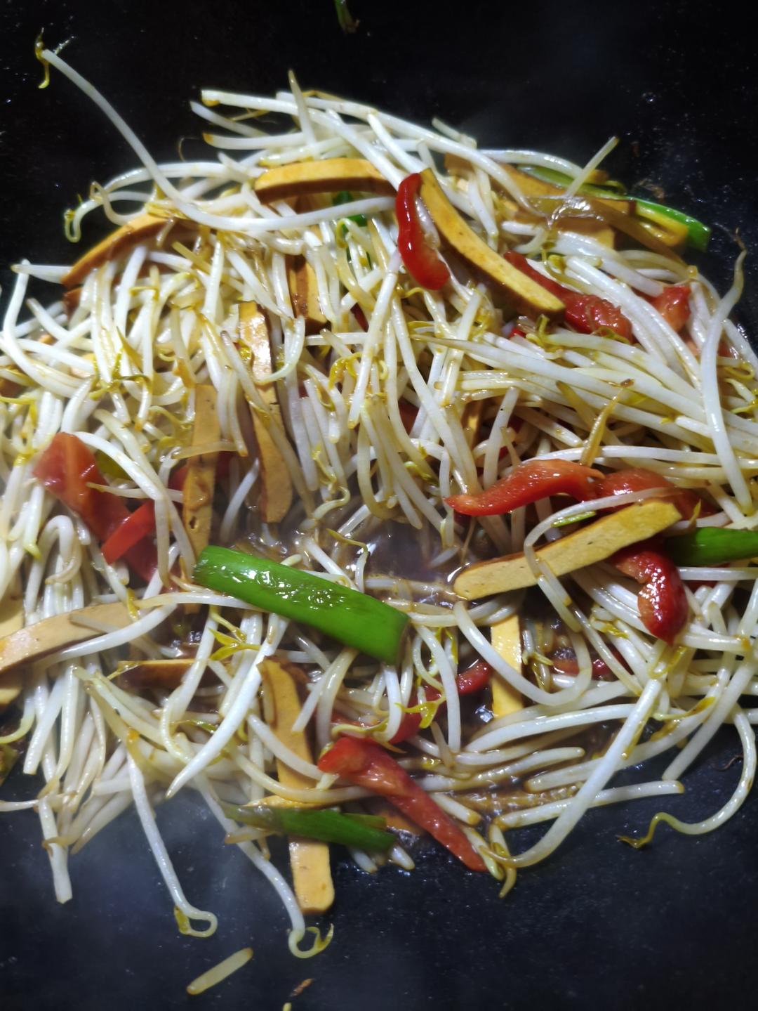 豆芽炒香干