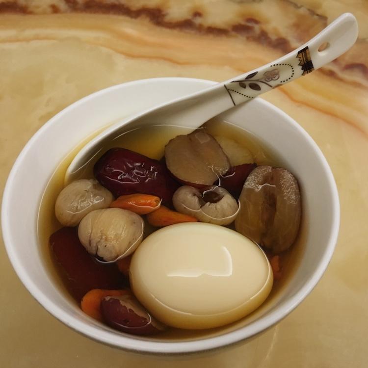 红枣桂圆黄芪茶