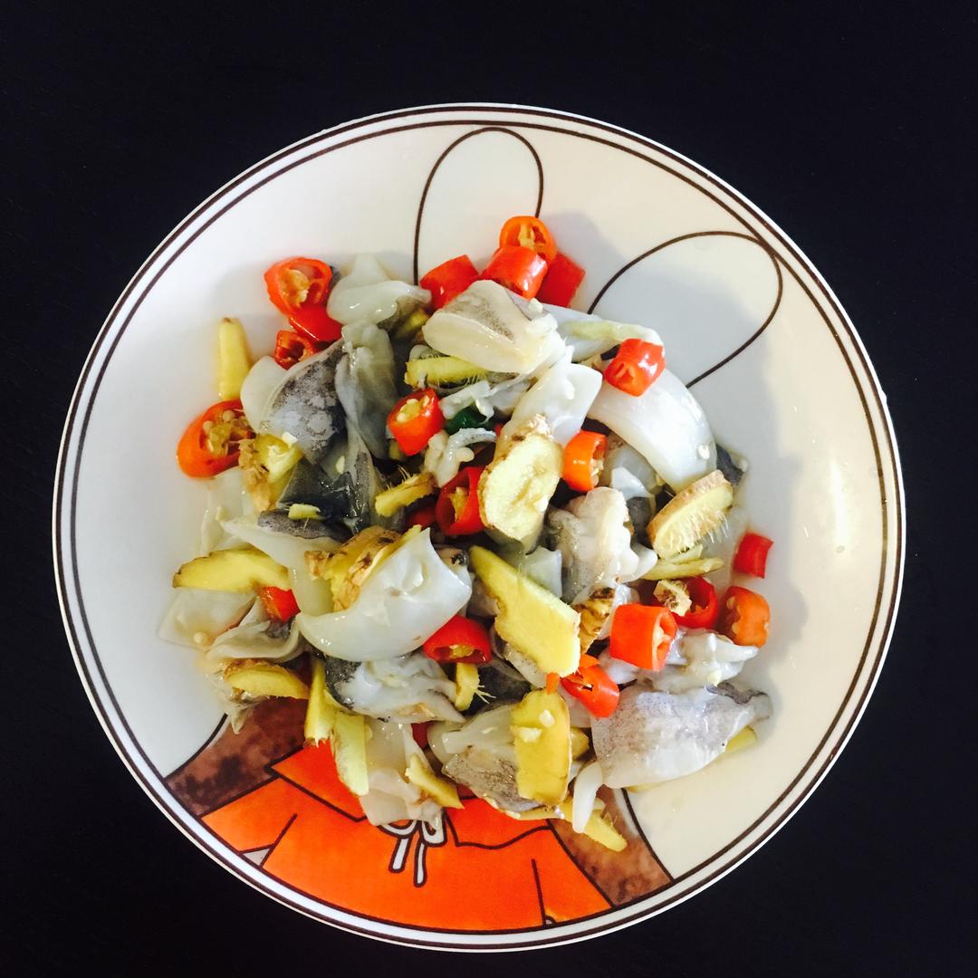 三鲜墨鱼仔的做法