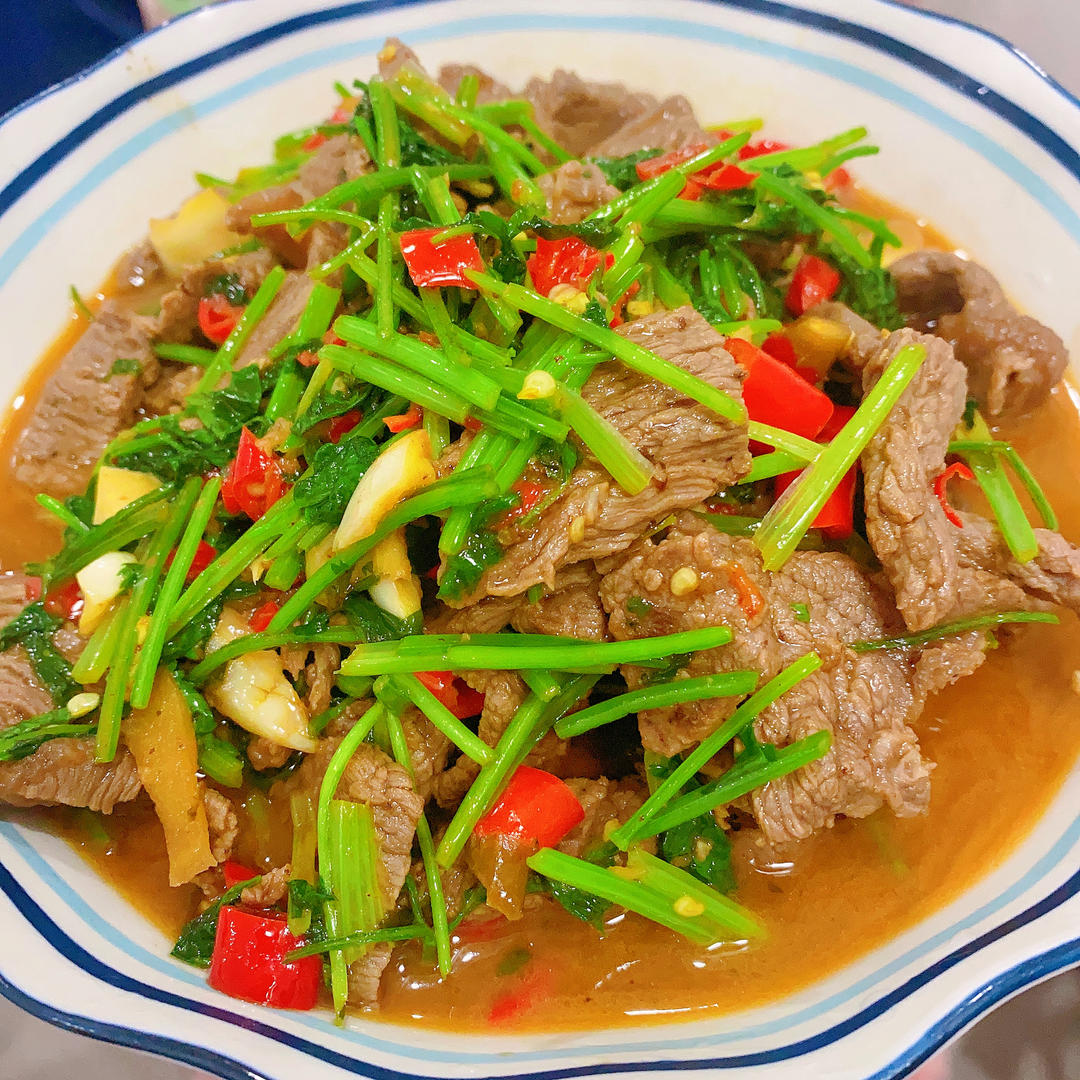 香菜牛肉