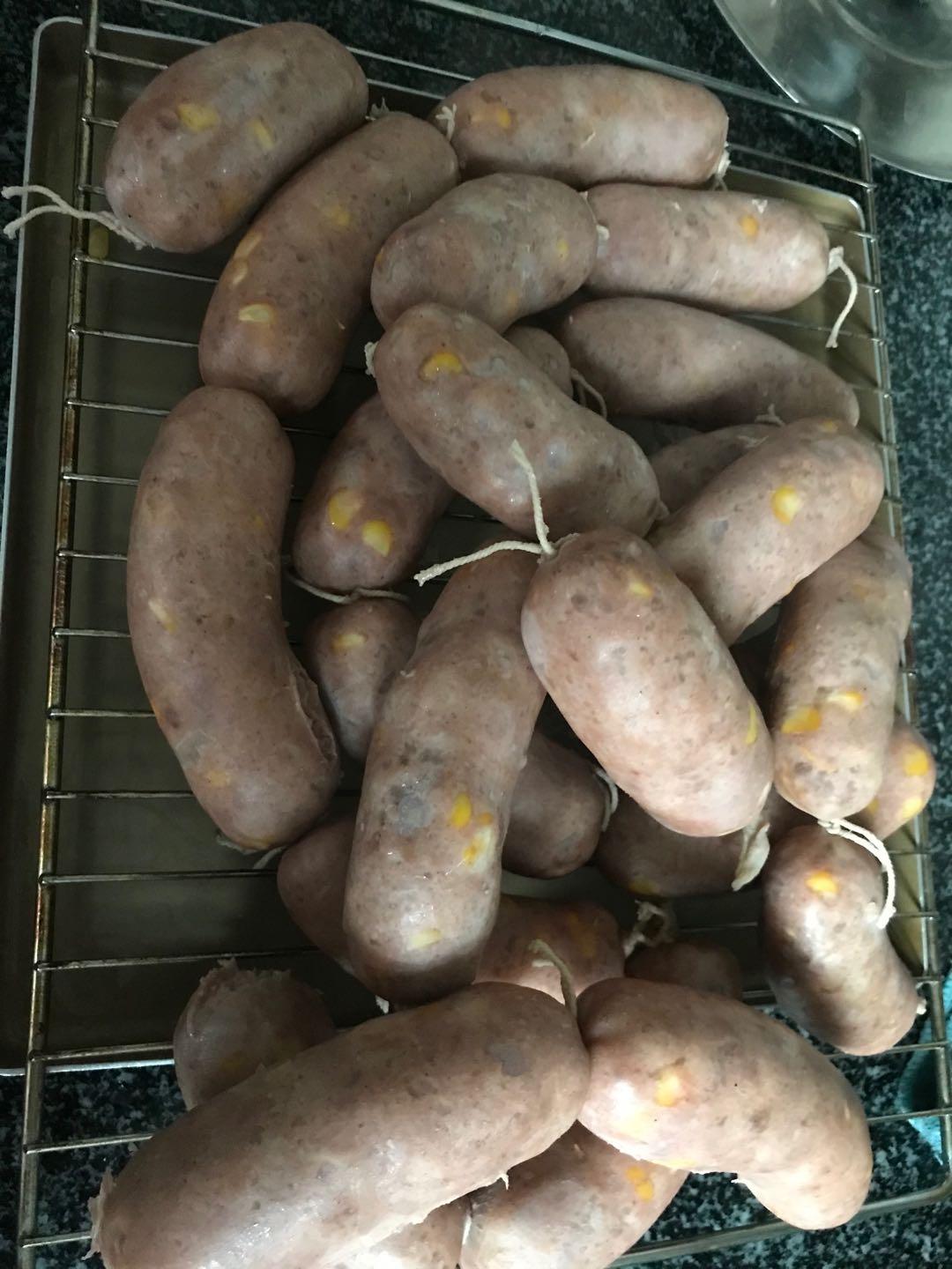皮脆肉嫩💯咬一口爆汁的自制脆皮肠❗️健康美味好吃到转⭕️⭕️～