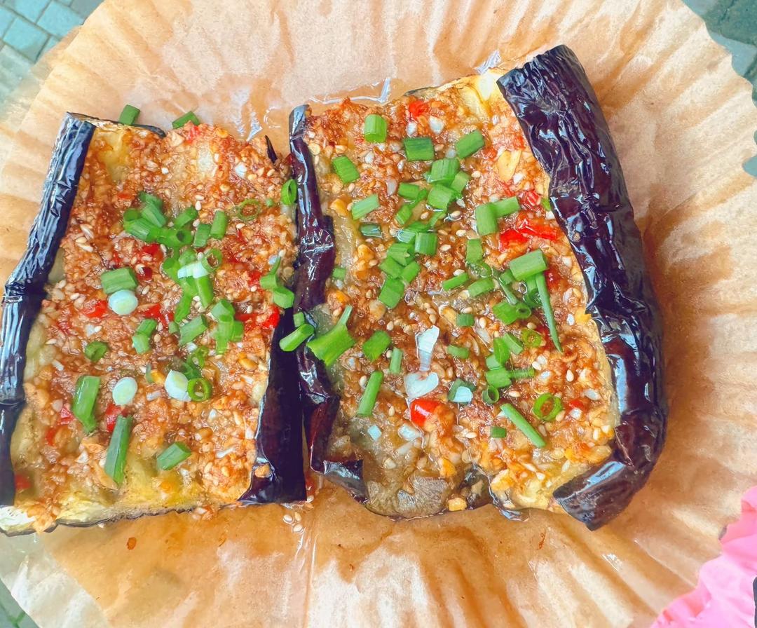 空气炸锅超简单的爆香蒜蓉烤茄子