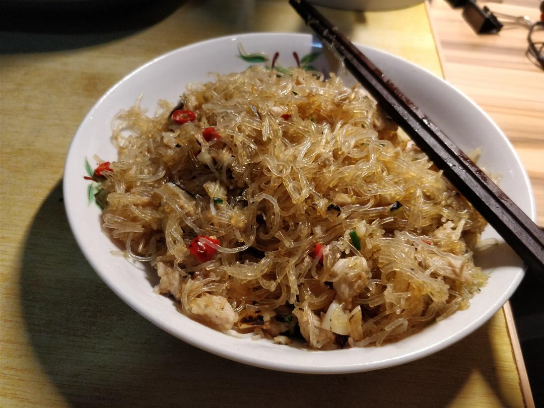 蚂蚁上树