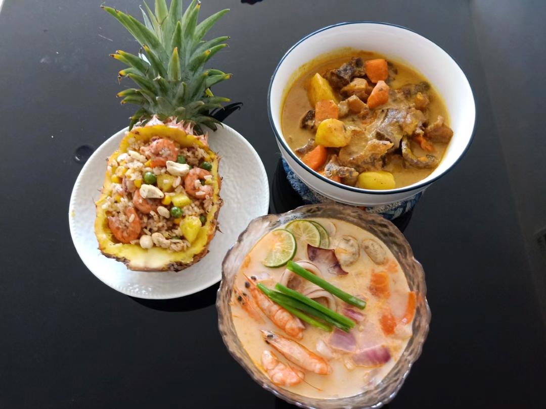 超正の泰式菠萝炒饭