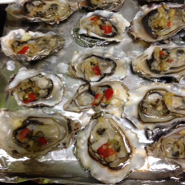 【曼食慢语】蒜蓉烤生蚝