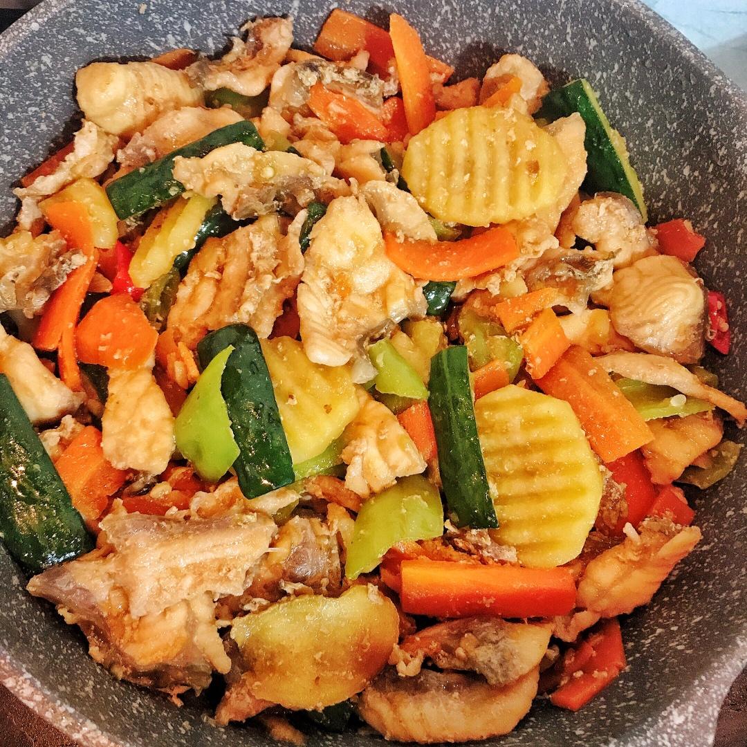 干锅脆鱼