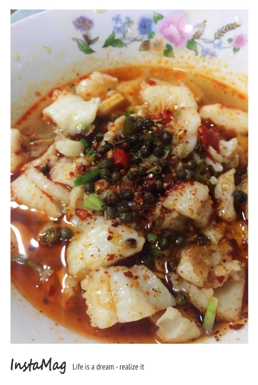 青花椒砂锅鱼