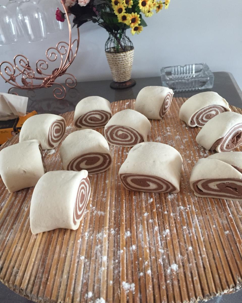 双色馒头(可可粉)