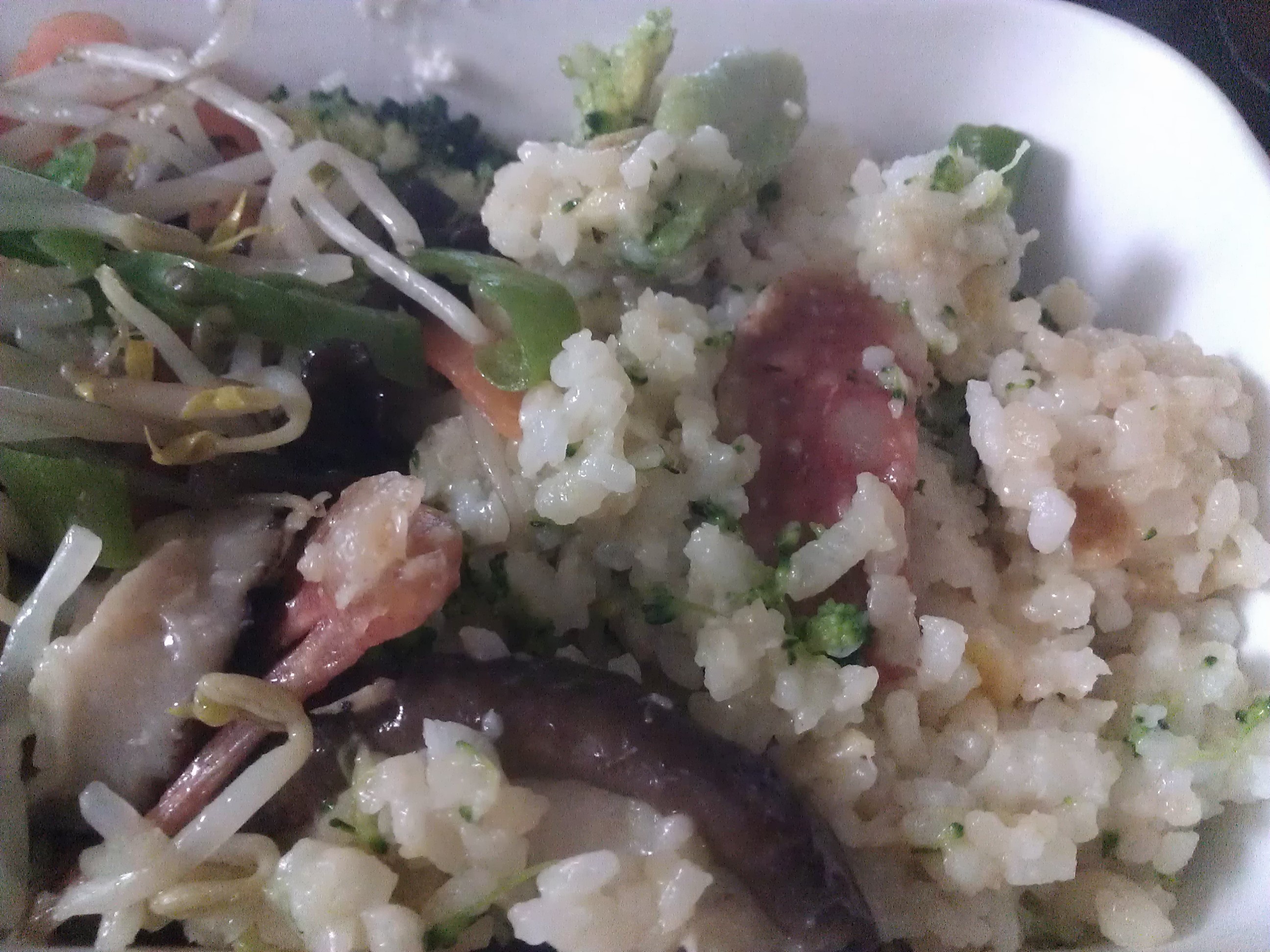 电饭锅版腊肠煲仔饭