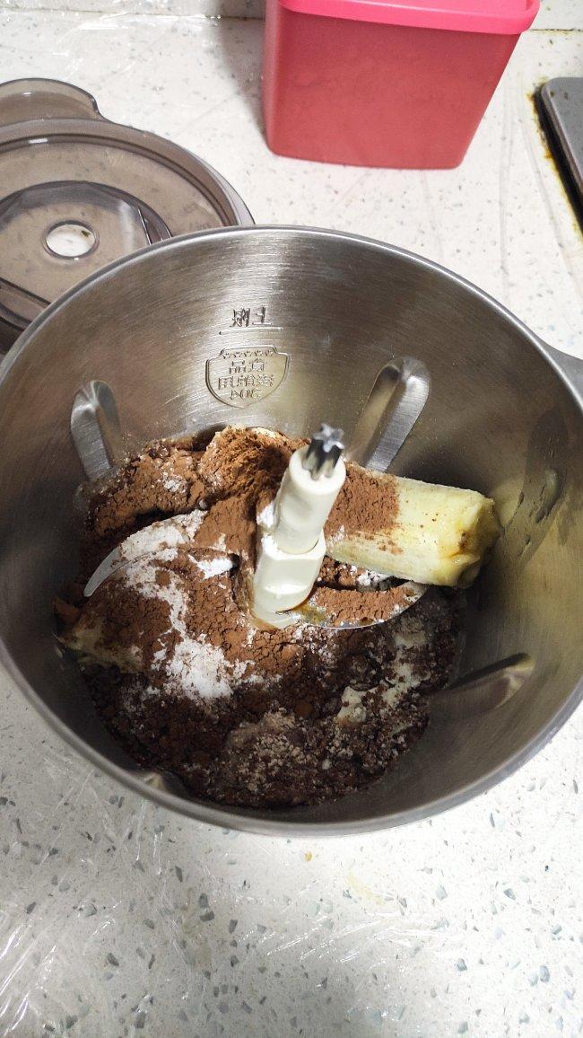 健康低卡 无油无蔗糖/全麦香蕉可可布朗尼蛋糕（搅一搅就完成！）