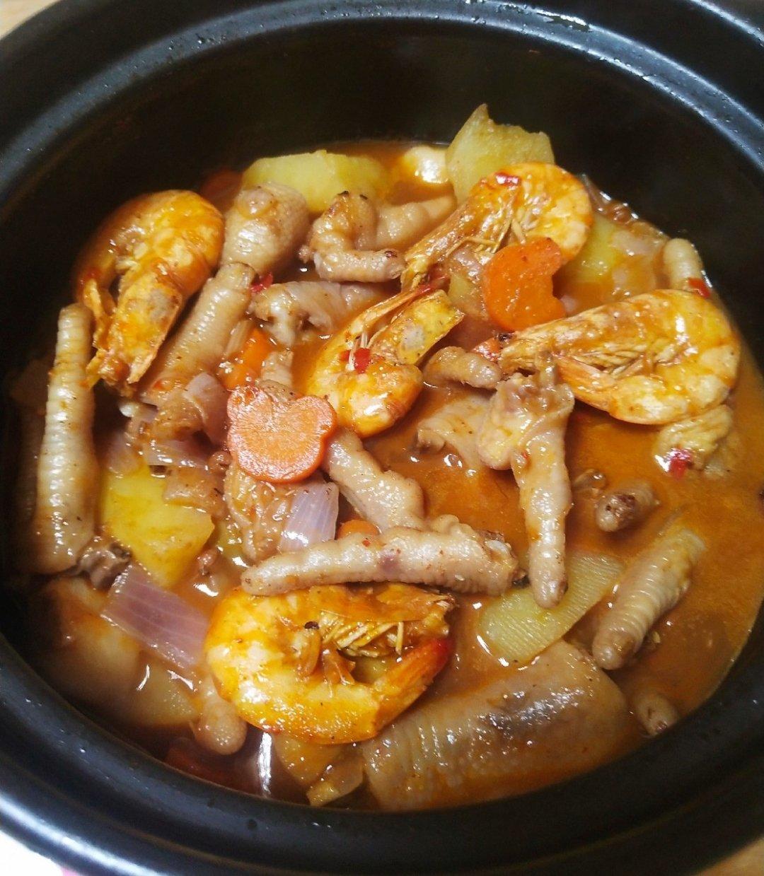 超入味的鸡爪煲，吃过就忘不了
