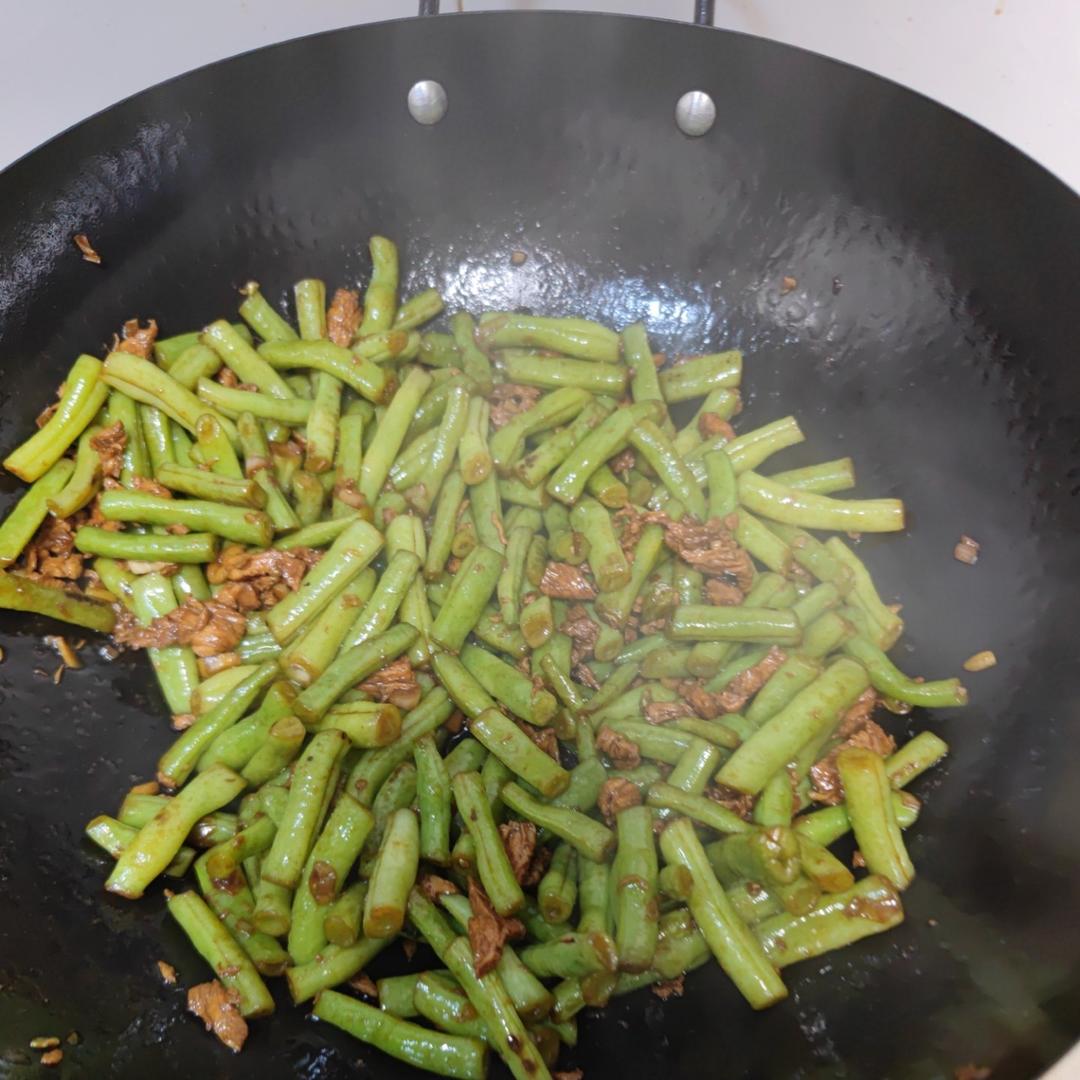家常无筋豆炒肉丝